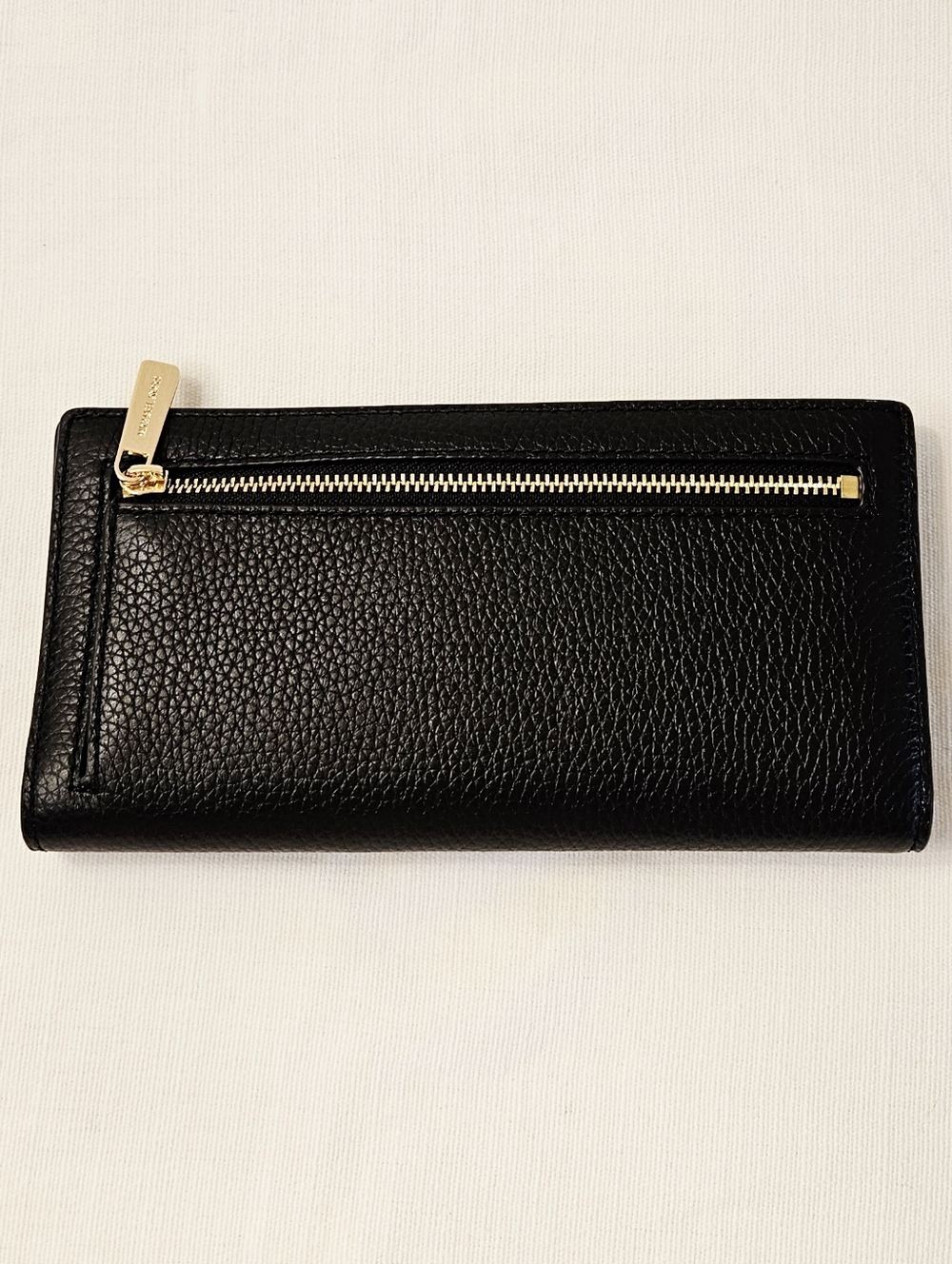 Michael Kors Black Leather Wallet with Gold MK Emblem - Picture 2 of 7